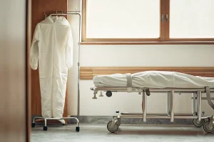 Forensic transport equipment in a clean clinical workspace